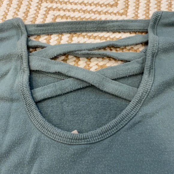 athleta girl shirt - Picture 4 of 5